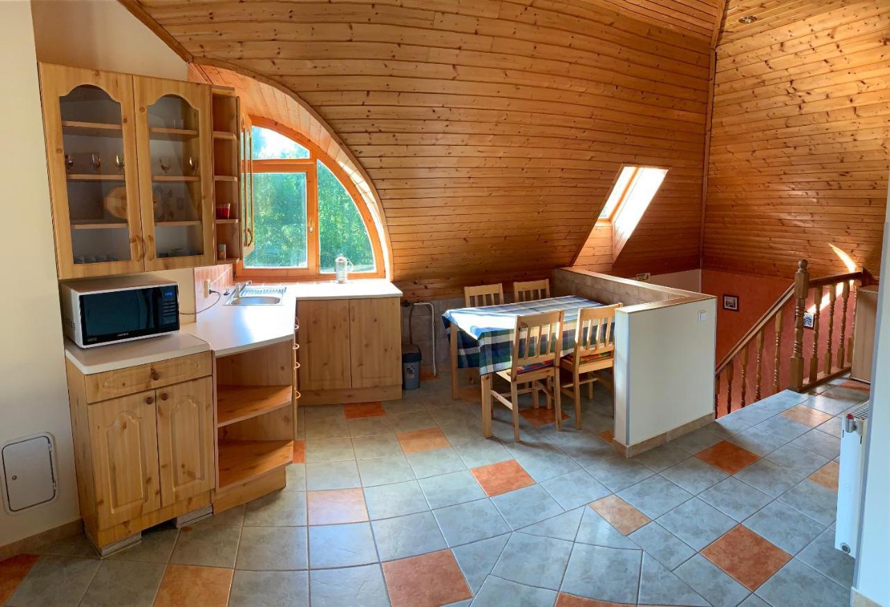 Вилла House4U Балатонсемеш Экстерьер фото